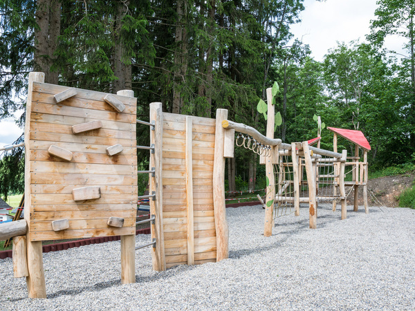 Freibad Lenzkirch - Kappel Bildnachweis: Mit freundlicher Genehmigung des Schwimmbadfördervereins Kappel e.V. | © Paulo Gregori Freibad Lenzkirch - Kappel Bildnachweis: Mit freundlicher Genehmigung des Schwimmbadfördervereins Kappel e.V. | © Paulo Gregori