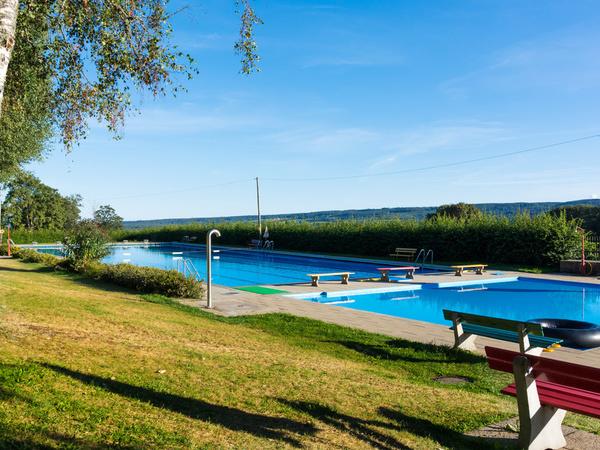 Freibad Lenzkirch - Kappel Bildnachweis: Mit freundlicher Genehmigung des Schwimmbadfördervereins Kappel e.V. | © Paulo Gregori Freibad Lenzkirch - Kappel Bildnachweis: Mit freundlicher Genehmigung des Schwimmbadfördervereins Kappel e.V. | © Paulo Gregori