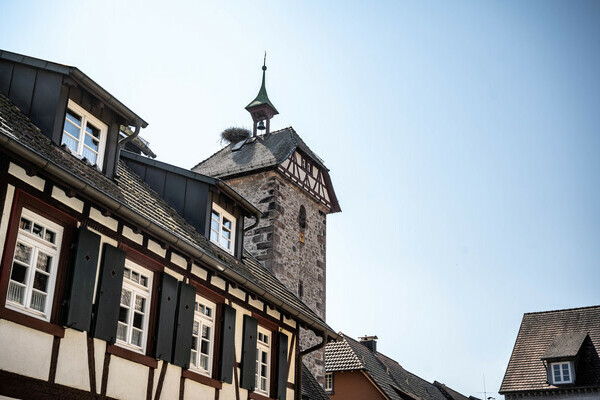 Storchenturm Bildnachweis: Mit freundlicher Genehmigung der Stadtverwaltung Zell am Harmersbach © Klaus Hohnwald Storchenturm Bildnachweis: Mit freundlicher Genehmigung der Stadtverwaltung Zell am Harmersbach © Klaus Hohnwald