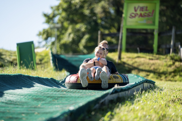 Tubingbahn im Spass-Park Hochschwarzwald Bildnachweis: � Hochschwarzwald Tourismus GmbH