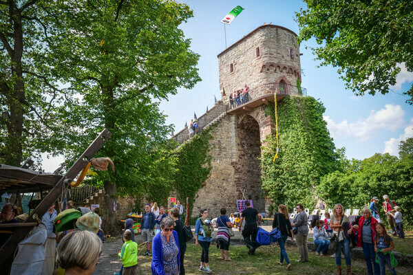 Veranstaltungen Burgruine Nagold Bildnachweis: Stadt Nagold - Foto ©avmediafactory Veranstaltungen Burgruine Nagold Bildnachweis: Stadt Nagold - Foto ©avmediafactory