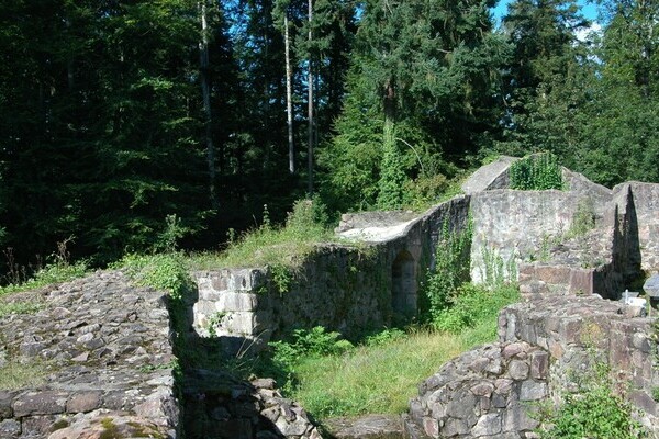 Burgruine Keppenbach Bildnachweis: Mit freundlicher Genehmigung der Gemeinde Freiamt Burgruine Keppenbach Bildnachweis: Mit freundlicher Genehmigung der Gemeinde Freiamt