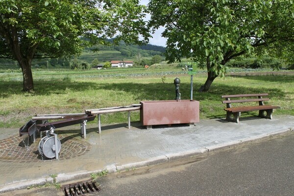 Schambachtal Erlebnispfad Wasserspiel Bildnachweis: ©Gemeinde Bötzingen Schambachtal Erlebnispfad Wasserspiel Bildnachweis: ©Gemeinde Bötzingen