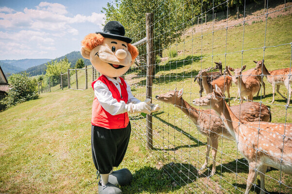 Wildgehege Eulengrund Bildnachweis: Mit freundlicher Genehmigung von Baiersbronn Touristik | © Max Günter Wildgehege Eulengrund Bildnachweis: Mit freundlicher Genehmigung von Baiersbronn Touristik | © Max Günter